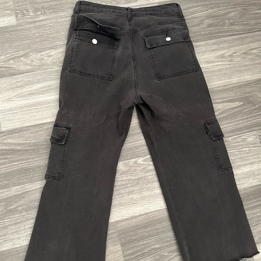 S.O.N.G. Black wide leg cargo jeans- very stretchy